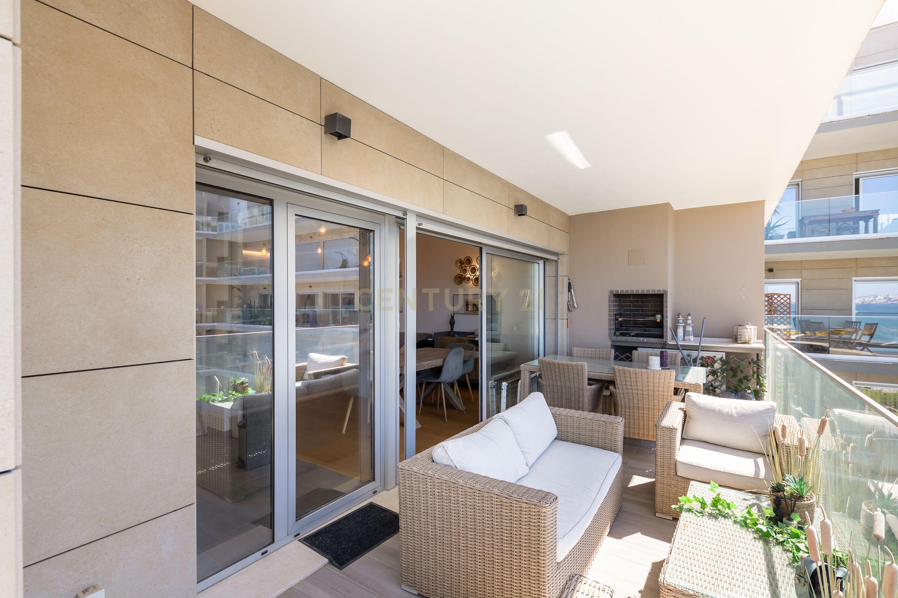 Apartamento T3 em Condomínio de Luxo - One River, Seixal - Image 3