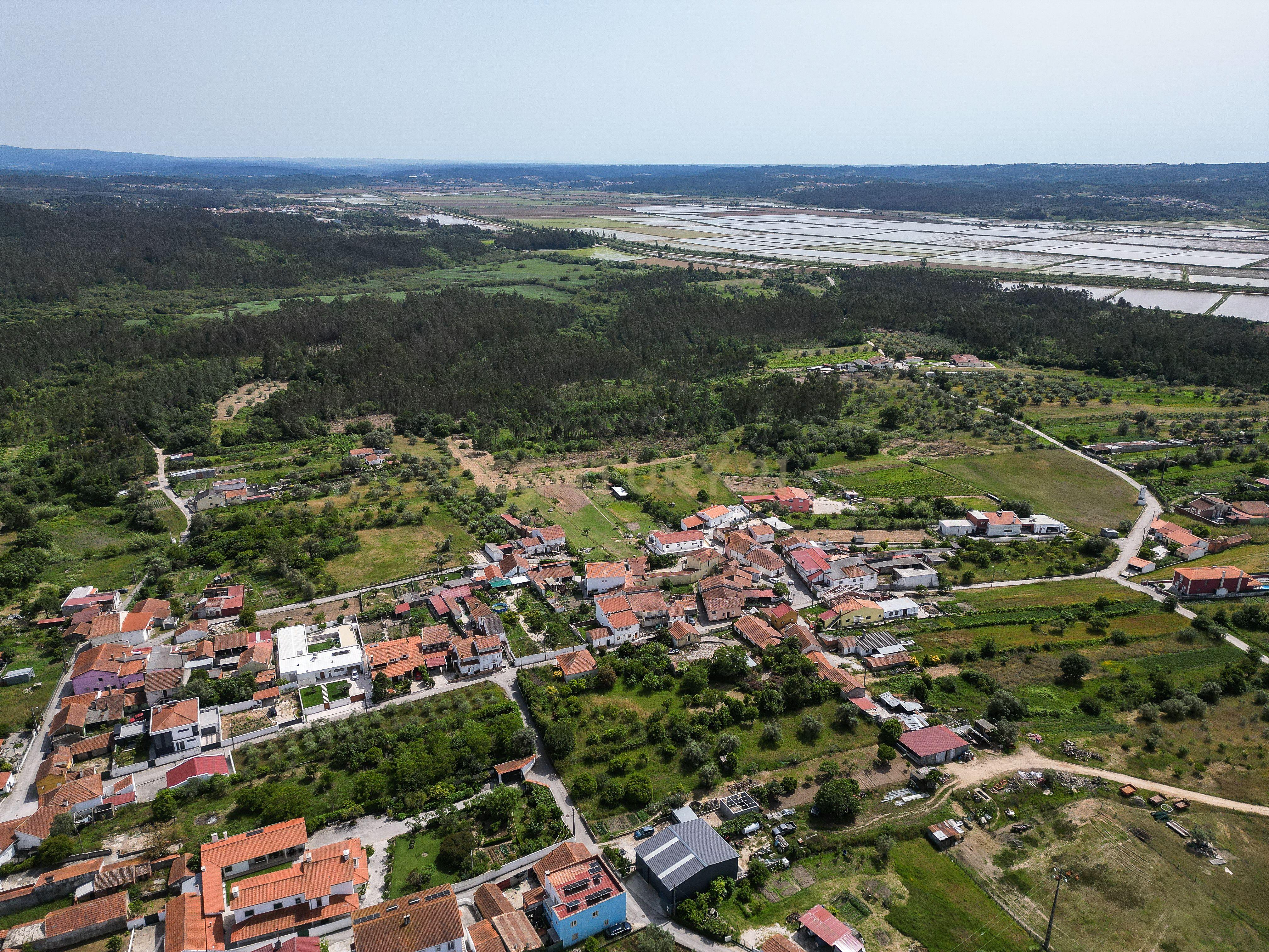 Fotografia 5 de Terreno rústico urbanizável para construção de moradia unifamiliar