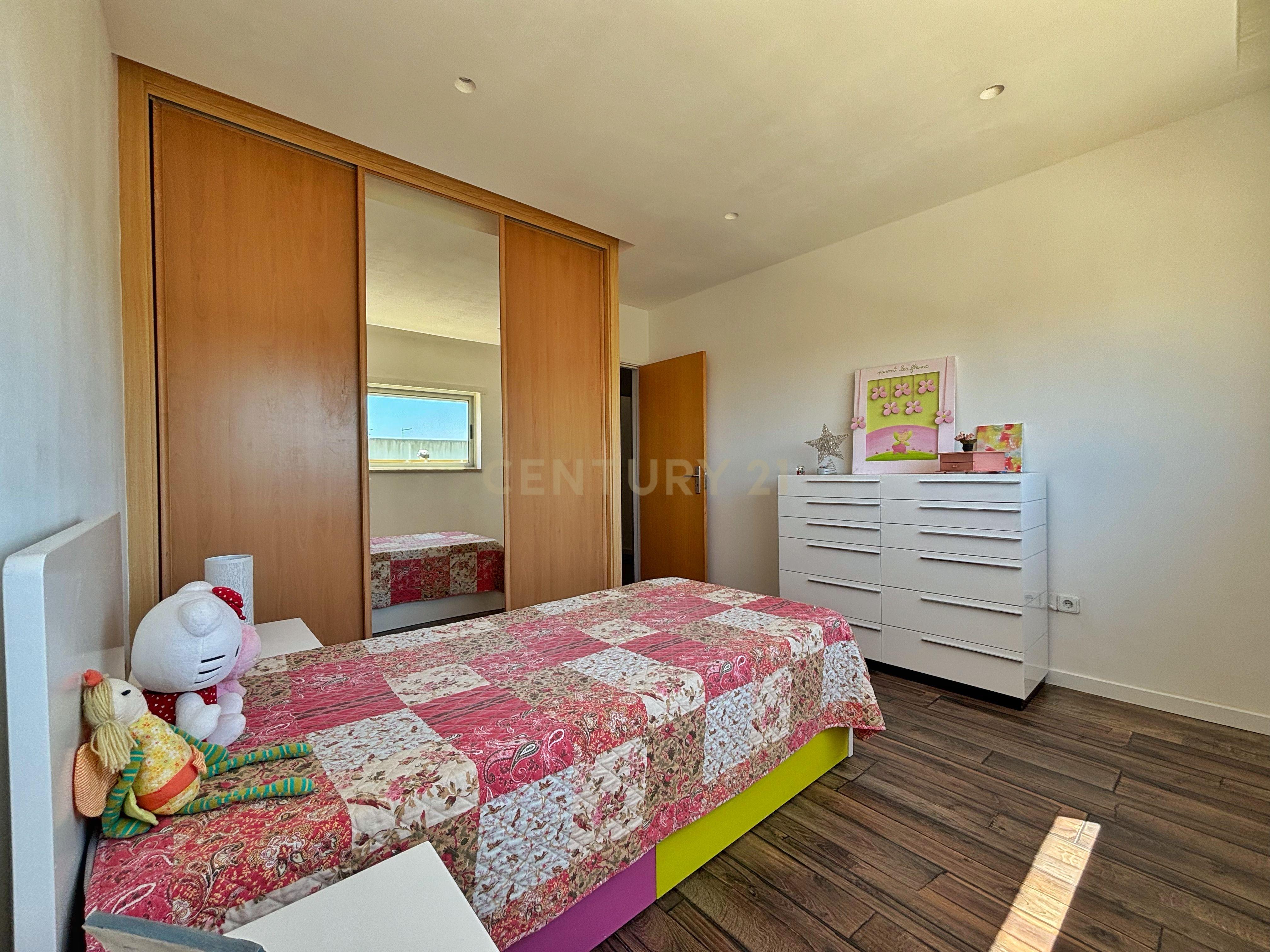 Oportunidade - Apartamento T3 em Portimão - Image 7