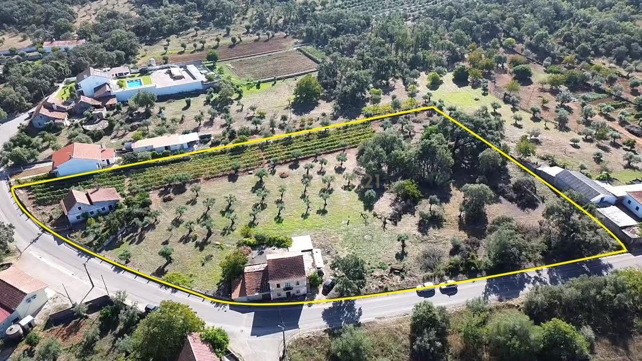 Moradia T5 em Areias e Pias, €310.000