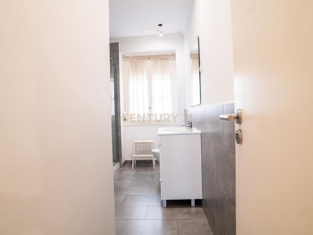 Apartamento T4 à venda na Rua de Santana à Lapa, Nº 24 - Image 17
