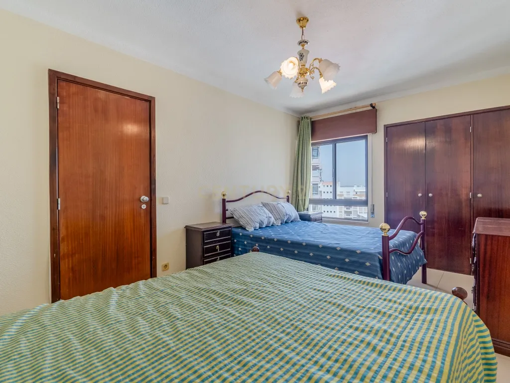 Apartamento T2 com vista rio, a 2 minutos da zona ribeirinha, em Portimão - Image 25
