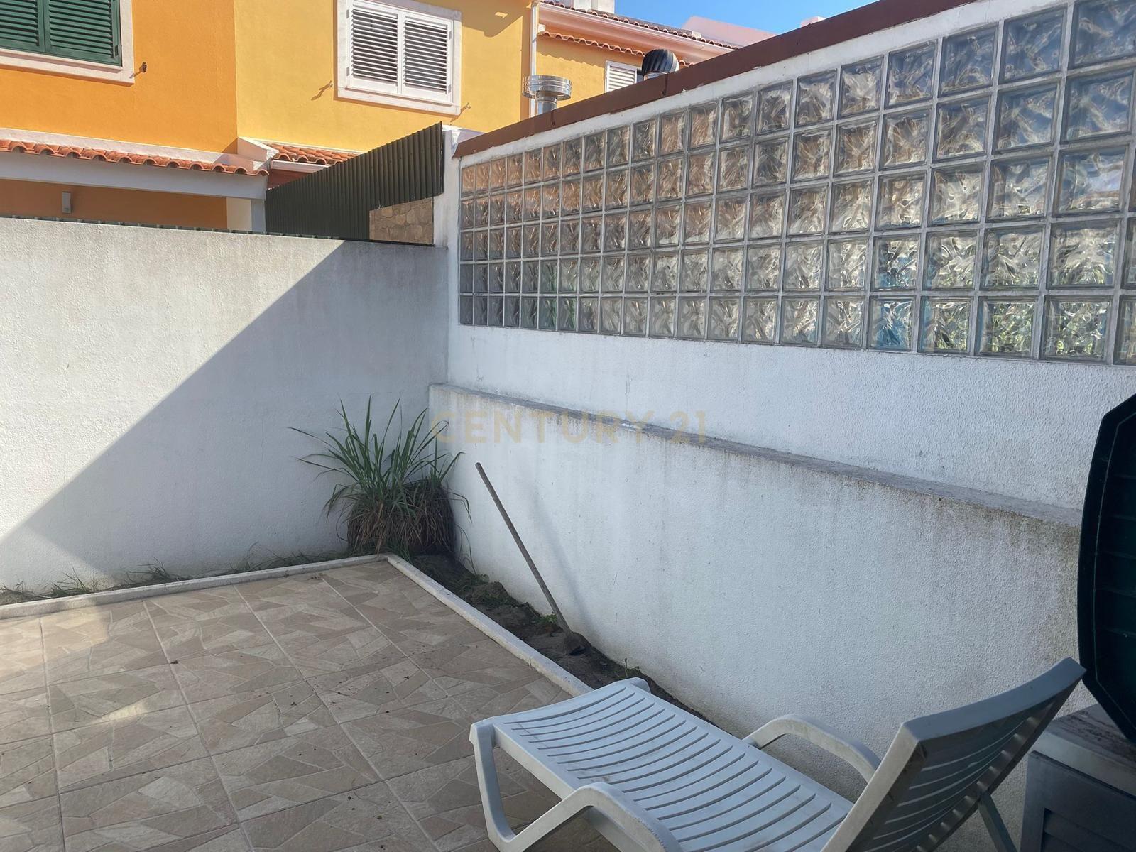 Fotografia 7 de Moradia geminada em Sarilhos Grandes - Moita