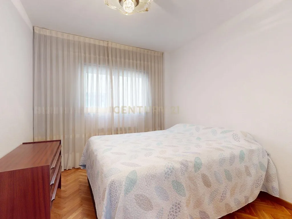 Moderno Apartamento T4 em San Fernando de Henares, Madrid - Image 24