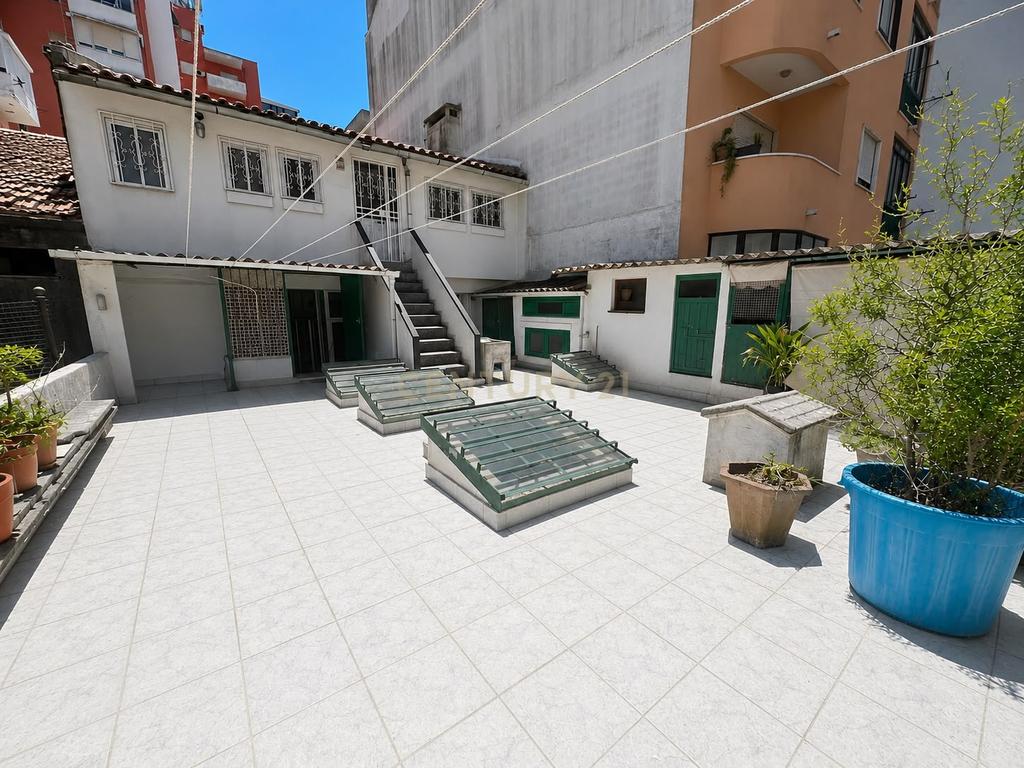 Moradia T5 para Arrendamento, junto à Urbanização Real Forte, Sacavém - Image 10