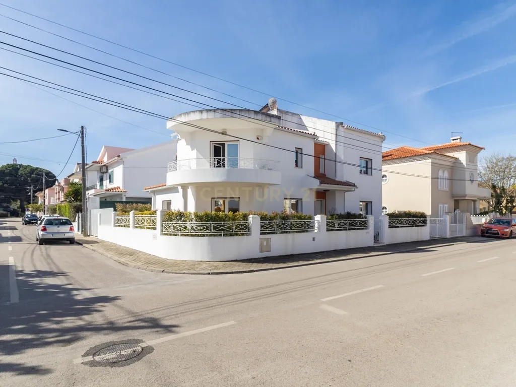 Moradia Isolada T5 nos Foros de Amora, Seixal - Image 62