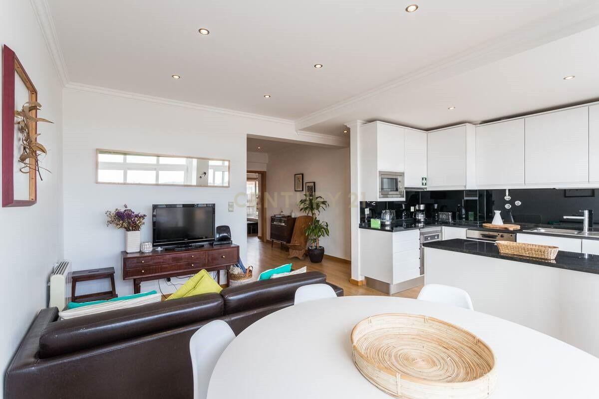 Arrendamento – T3 Remodelado com Vista Rio | Alcântara, Lisboa - Vista 4