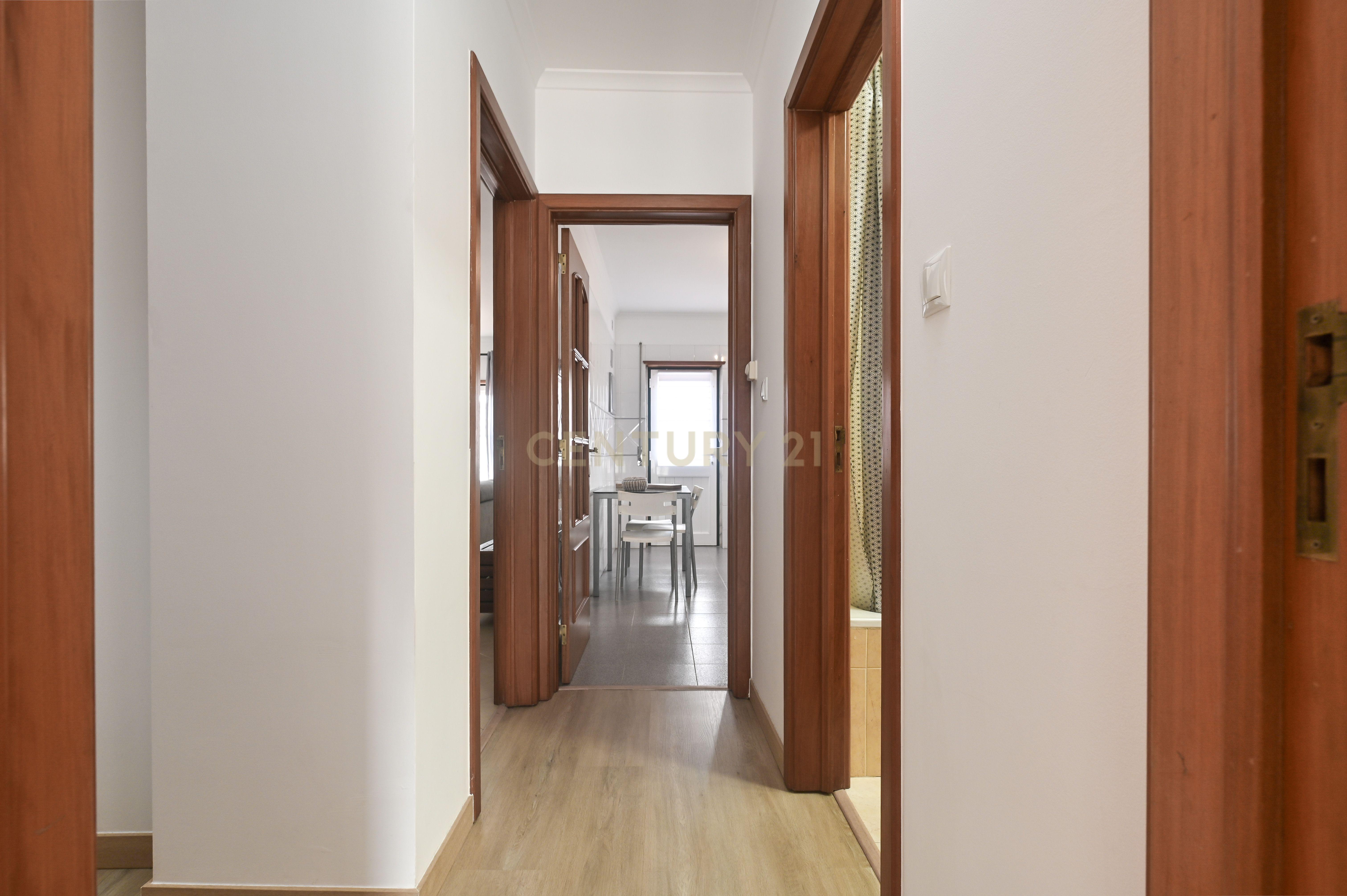 Fotografia 8 de Apartamento T2 em Milharado, com terraço e parquemento