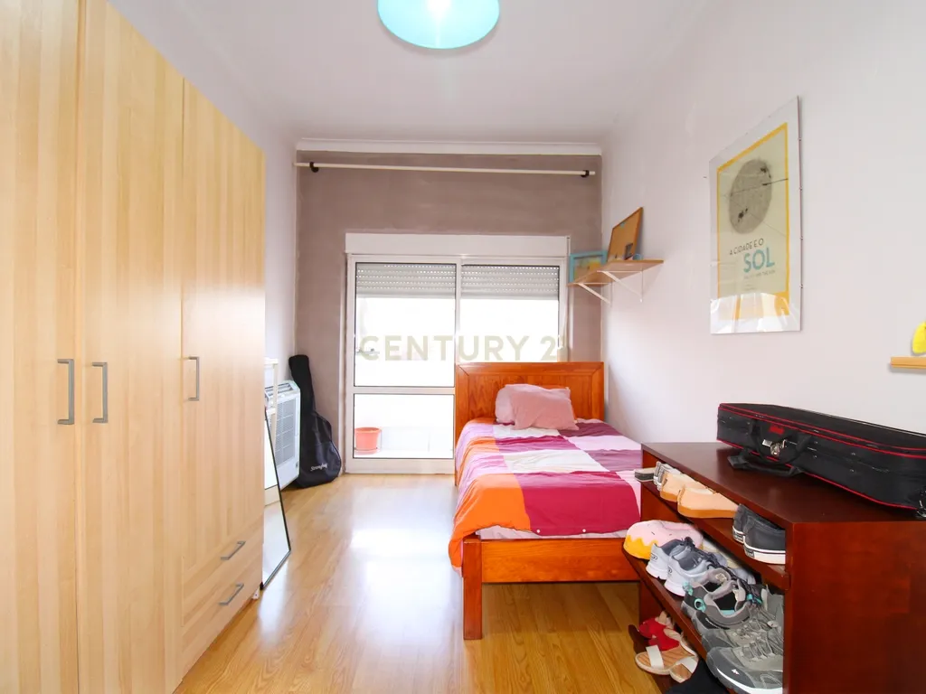 Apartamento T3 no Seixal - Image 16