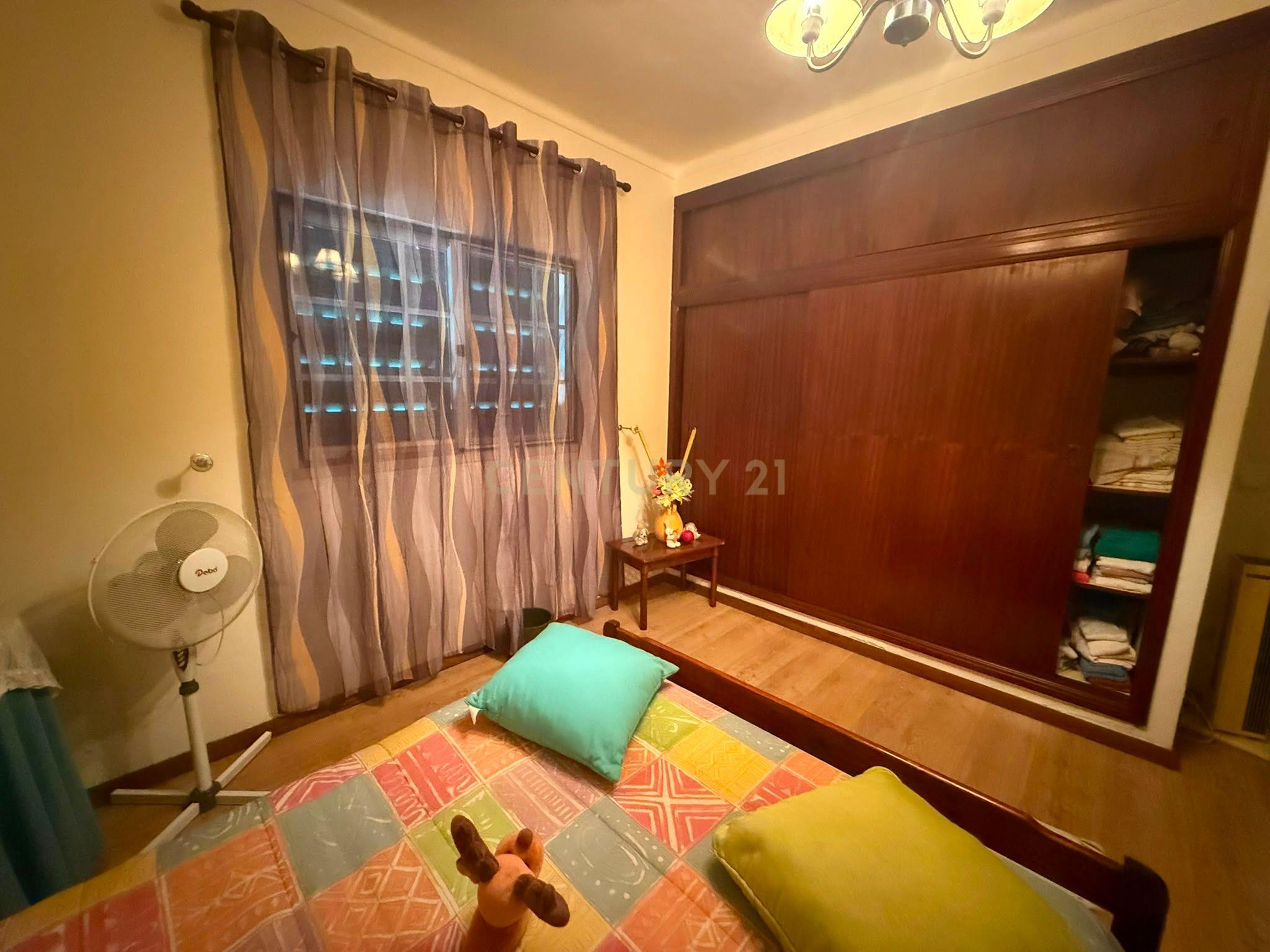 Fotografia 8 de Moradia t2 com 10.280 M² DE TERRENO E UM RIACHO