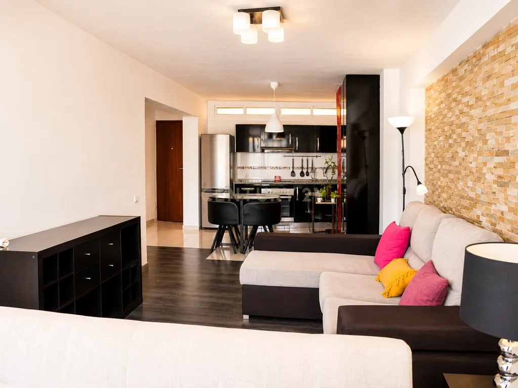 Apartamento de 1 Quarto Perto da Praia - Image 11