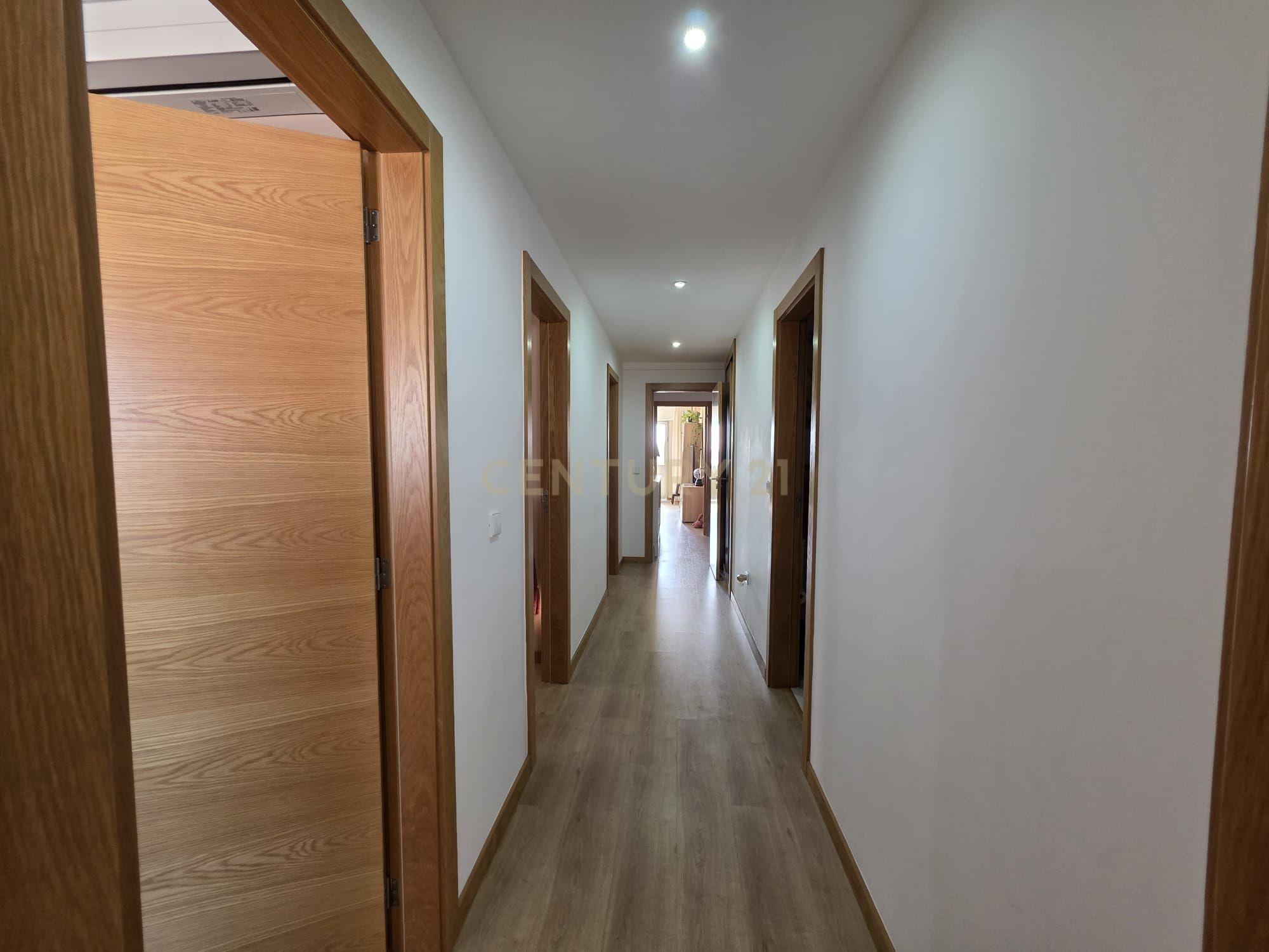 Apartamento T4 à venda em Bonfim, Porto — foto 13