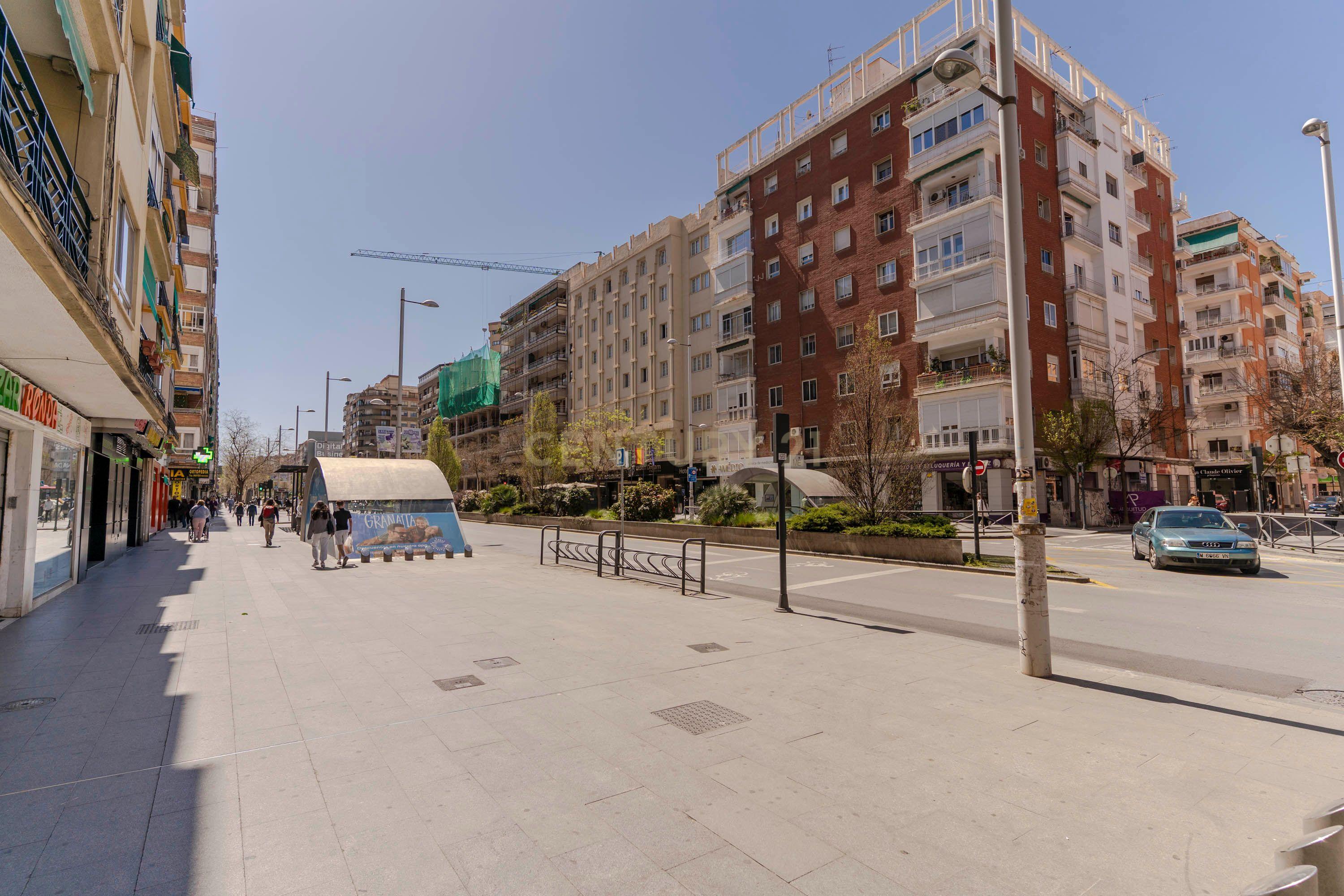 Espaçoso apartamento de 141 m2 no centro de Granada com vista panorâmica do Caminho de Ronda - Image 53