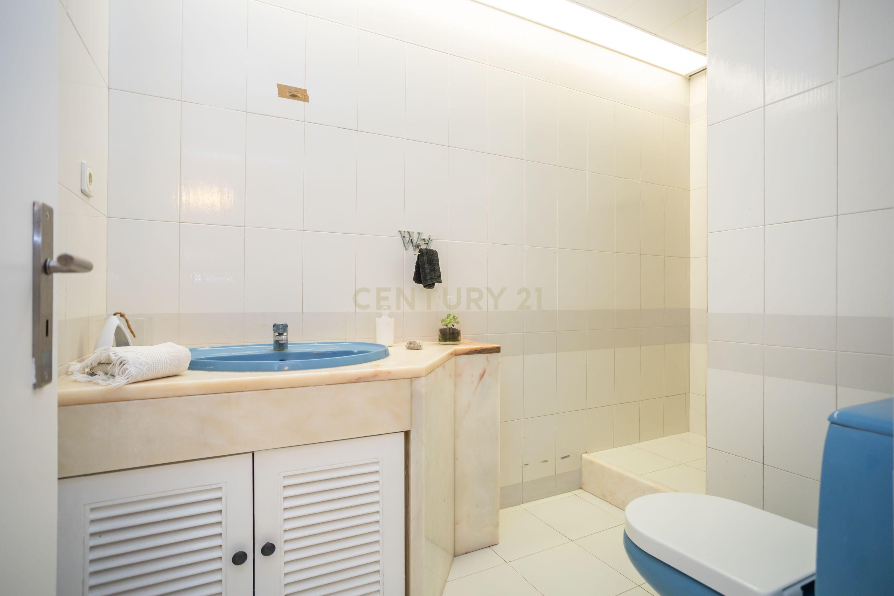 Apartamento T4, centro de Almada com terraço - Image 30