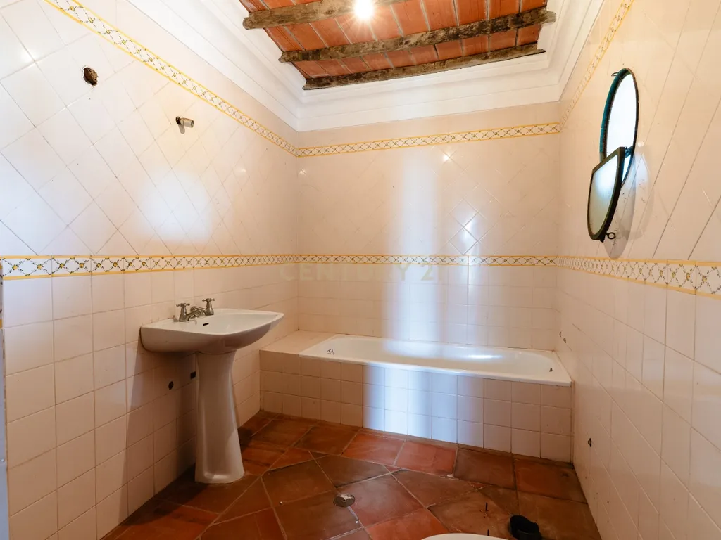 Monte típico 15ha Reguengos Monsaraz "Corval" 5 divisões, piscina e vinha - Image 28