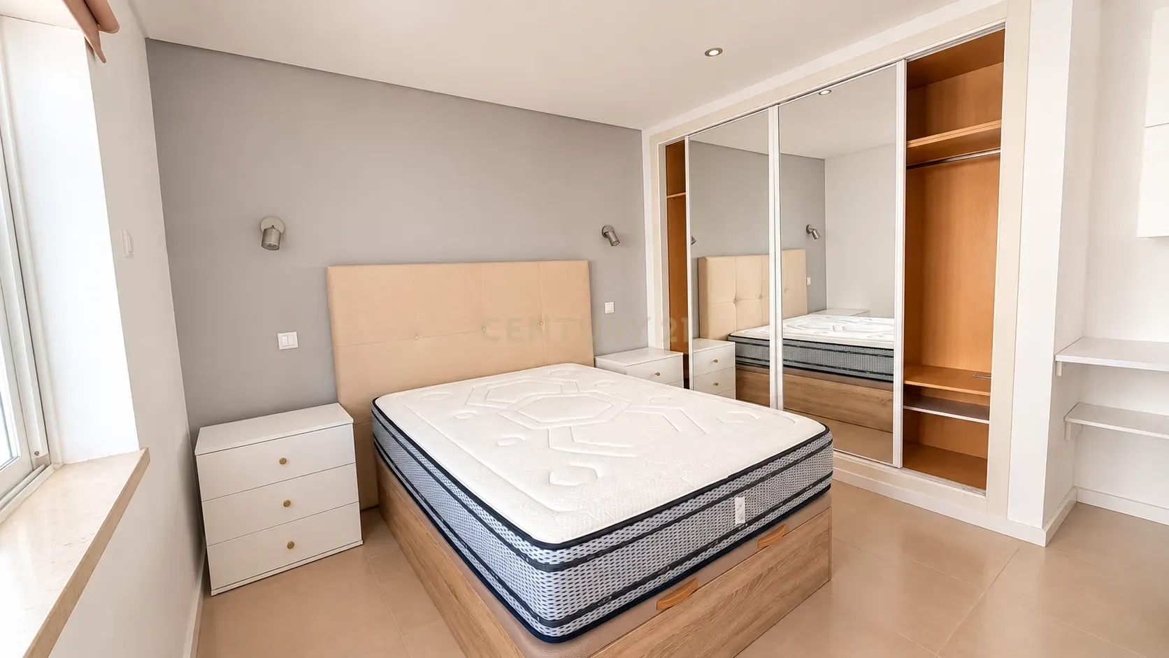 Fotografia 7 de Apartamento T1+1 para Arrendamento Anual - Branqueira, Albufeira