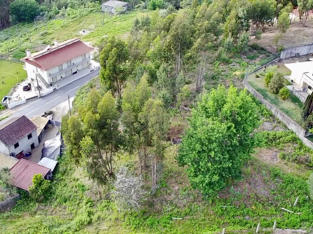 Terreno construção Póvoa de Lanhoso - Image 14