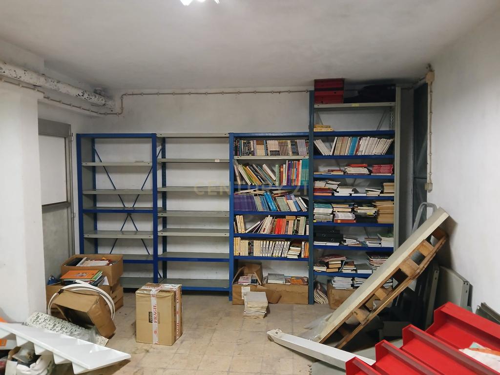 Loja comercial na Póvoa de Santo Adrião - Image 5