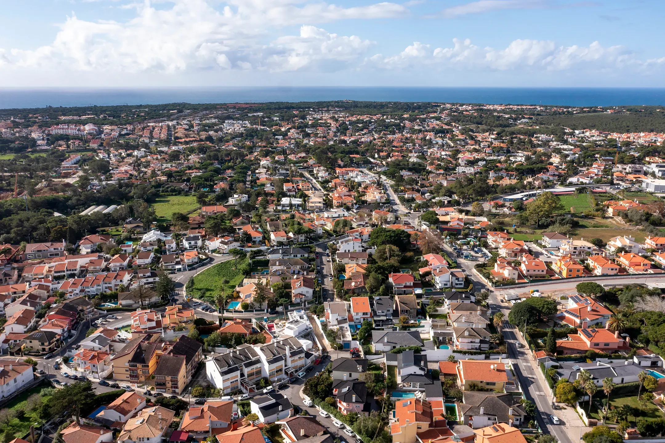 🏡 Luxo em Cada Detalhe: Moradia Exclusiva em Birre, Cascais - Image 55