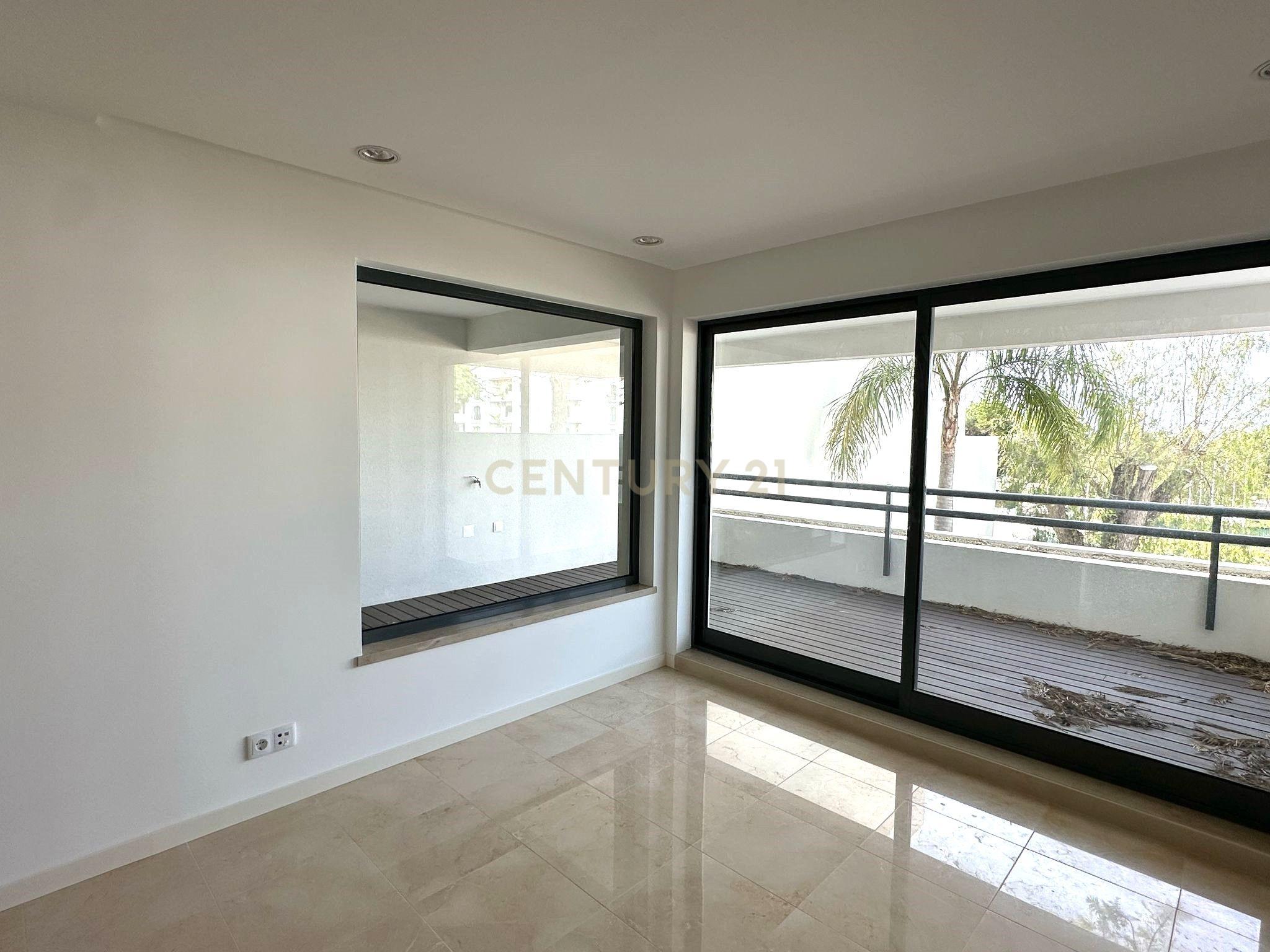 Apartamento T2 | Novo | Vilamoura | Condomínio Fechado - Image 14