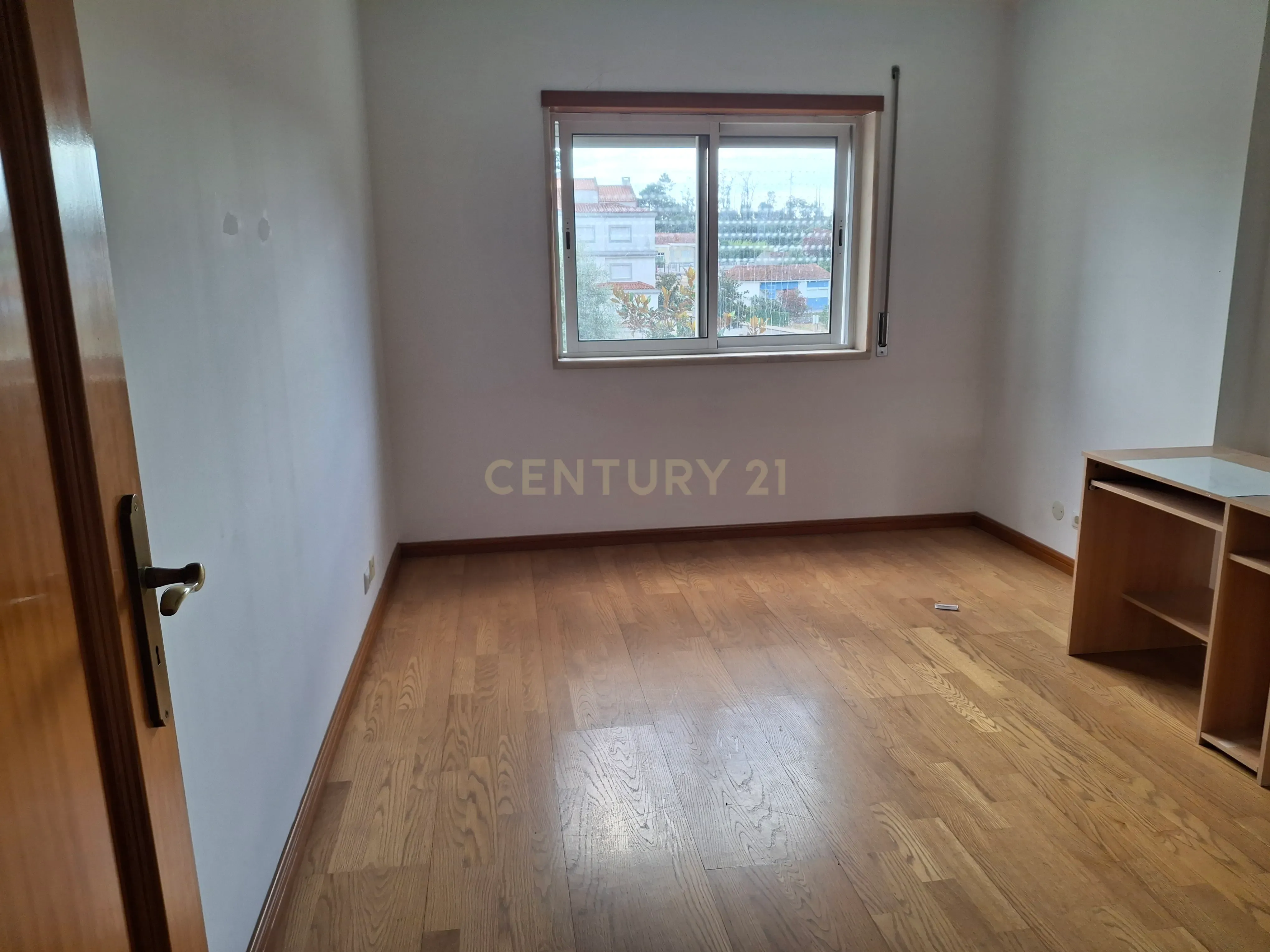 Fotografia 7 de Apartamento T3 para Arrendamento – Coina