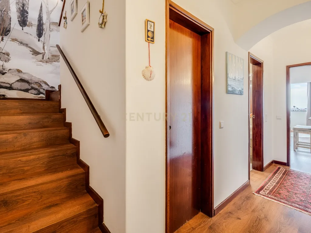 Apartamento com piscina, elevador e vista mar, no centro de Albufeira - Image 20