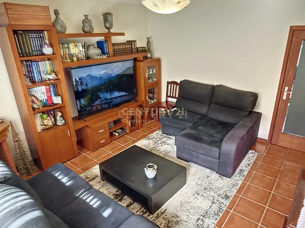 Moradia T5 Cais Novo -Darque - Image 22