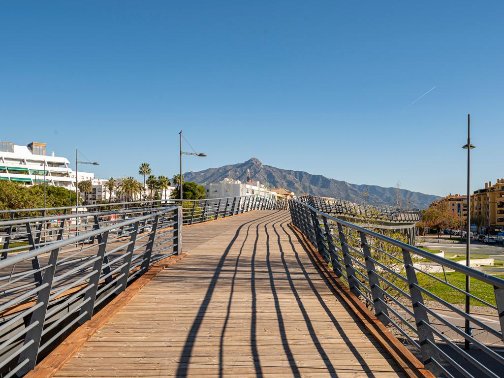 Penthouse brilhante com telhado no coração de San Pedro de Alcantara, Marbella. - Image 38