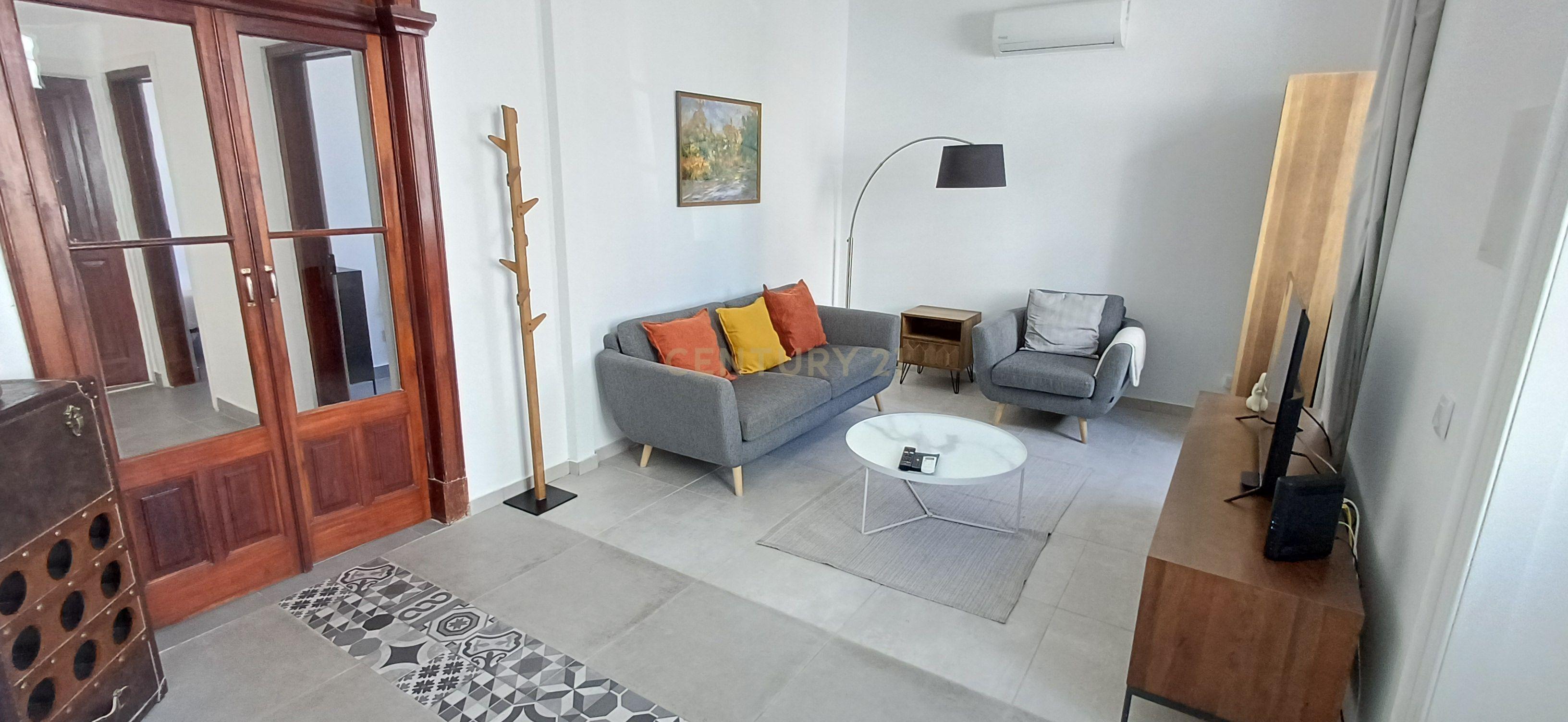 Fotografia 7 de Apartamento T3 * em Moradia de Charme no Coração de SINTRA * Arrendar