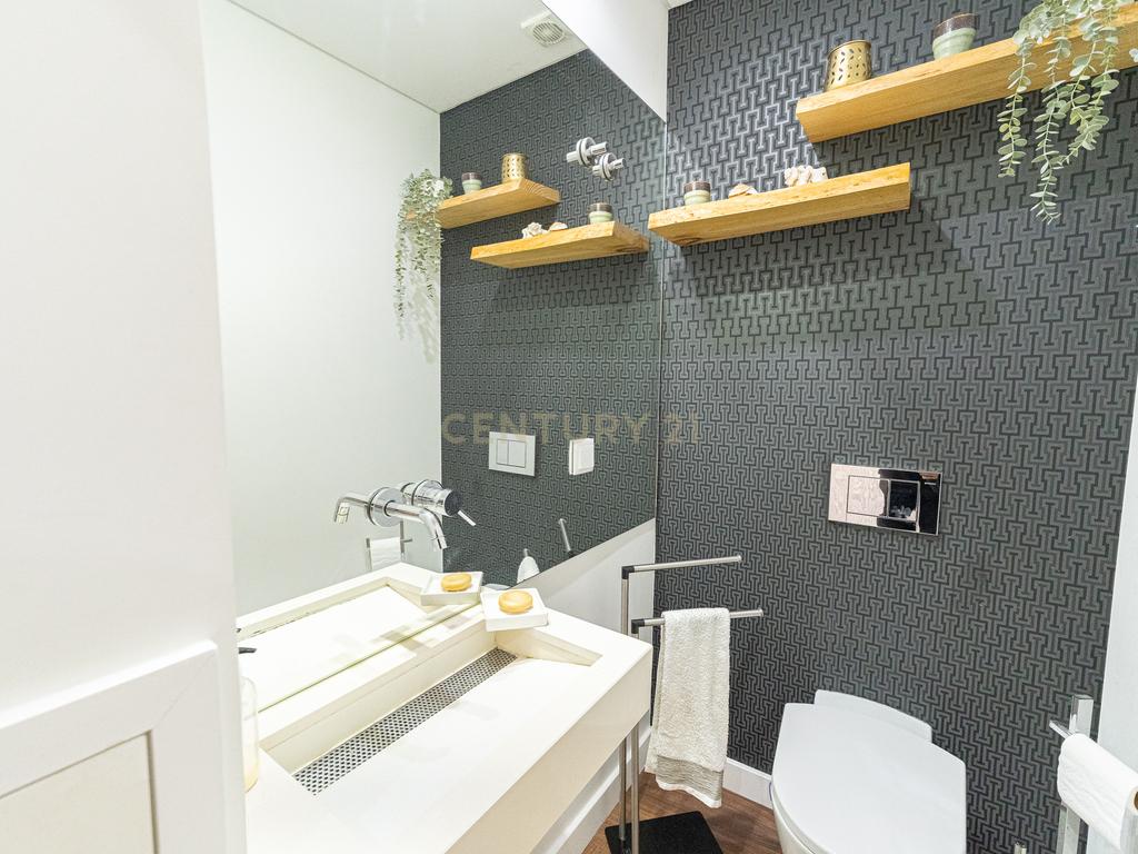 Moradia Geminada T4 em Carcavelos, Sassoeiros - Image 26
