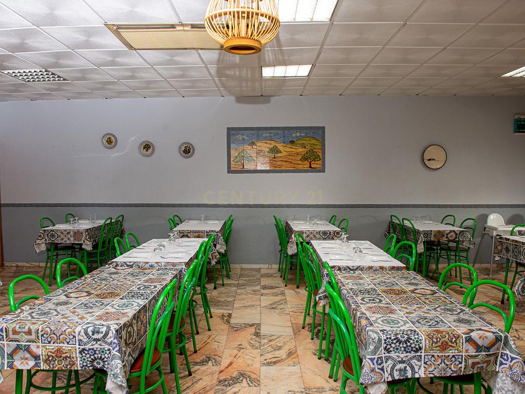Restaurante com 60 lugares e um Apartamento T2 - Image 5