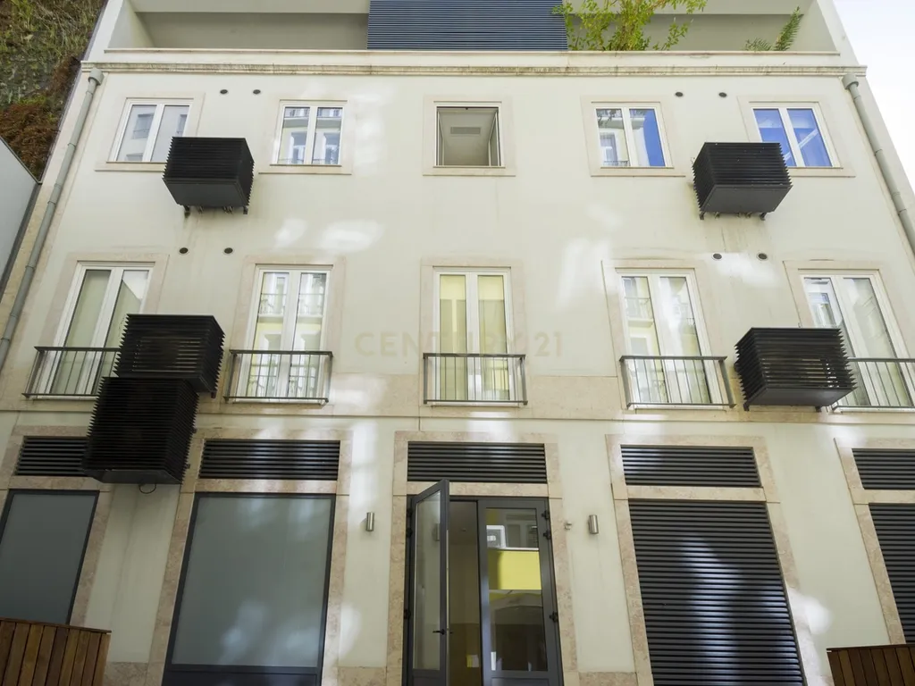 Apartamento T2 de Charme para Arrendamento na Avenida da Liberdade - Image 9