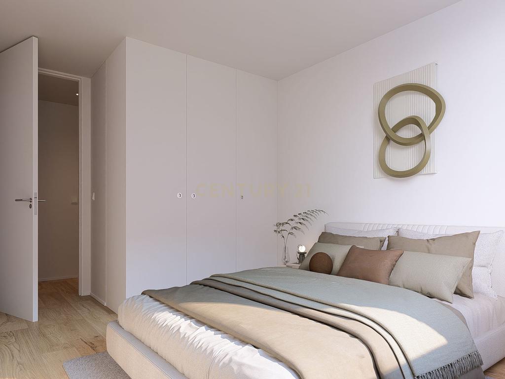 Condomínio do Sobreiro | T2 com 151m2 em Matosinhos, Senhora da Hora, junto ao metro - Image 29