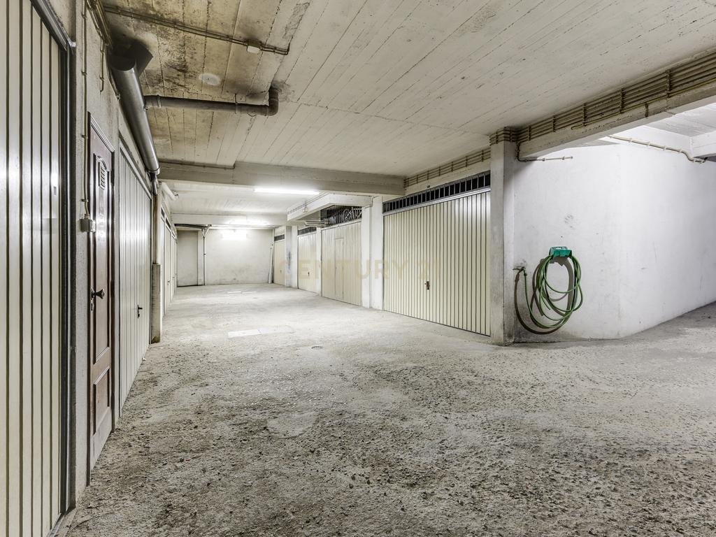 Apartamento T3 com Terraço Privativo e Jacuzzi – Alto da Brandoa            - Image 26