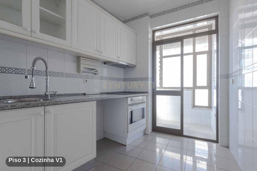T3+2 Duplex renovado no Carvalhido, Porto | 147 m² - Image 14