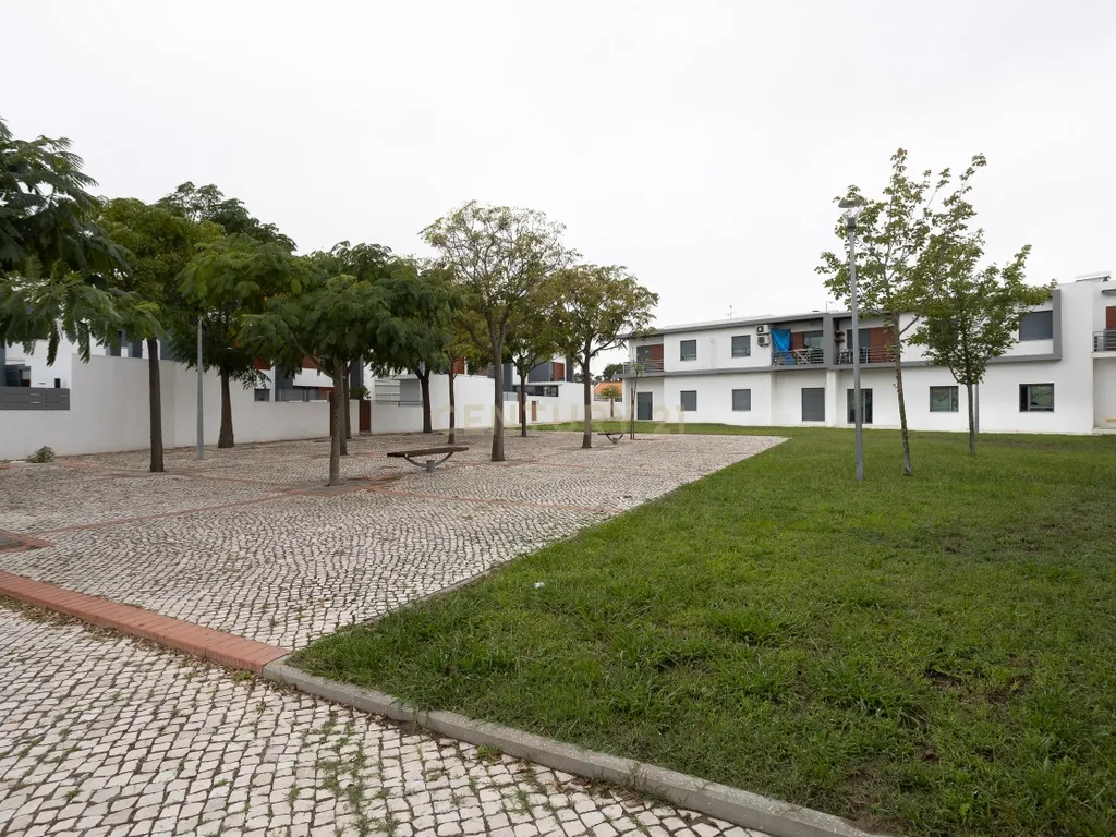 Futuro Apartamento T3, Urbanização Quinta da Torre, Palmela - Image 15