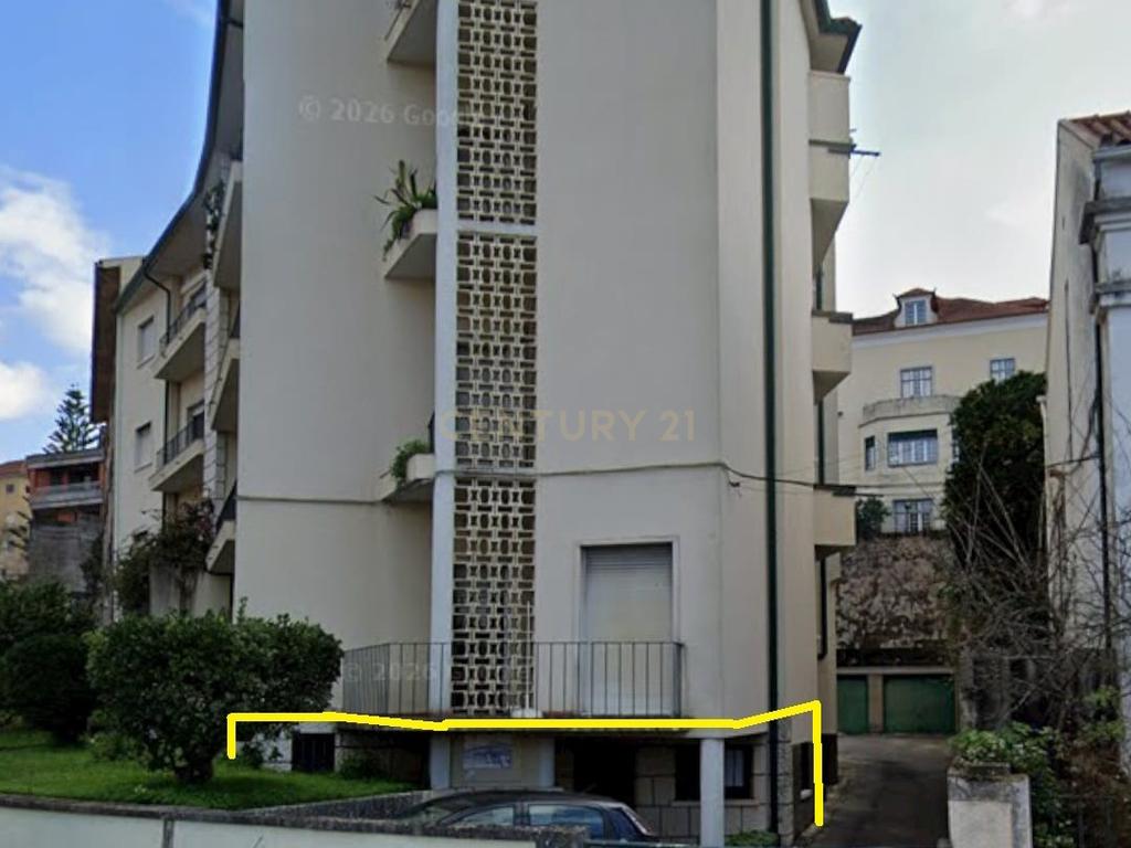 Apartamento transformado em Dois estúdios junto à Praça da República - Image 14