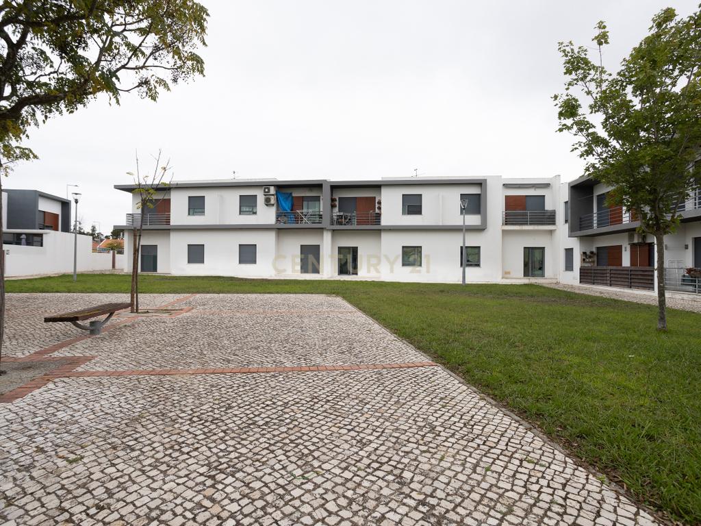 Futuro Apartamento T3, Urbanização Quinta da Torre, Palmela - Image 1