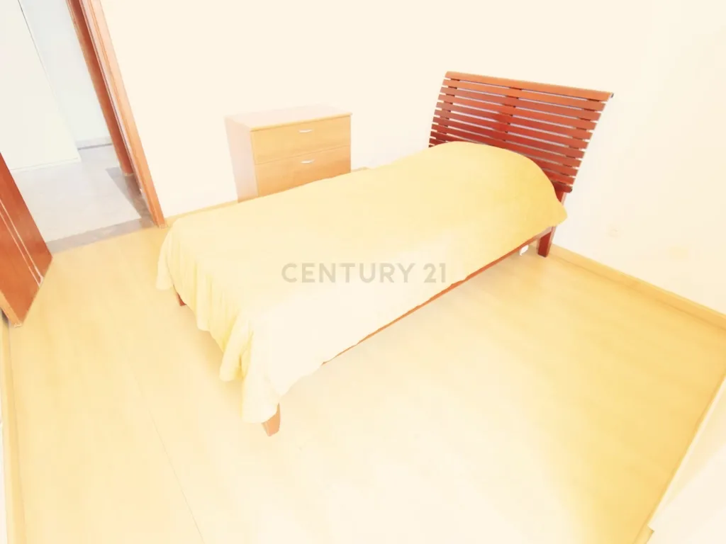 Apartamento T3 com Vista Serra em Alcabideche – Cascais - Image 12