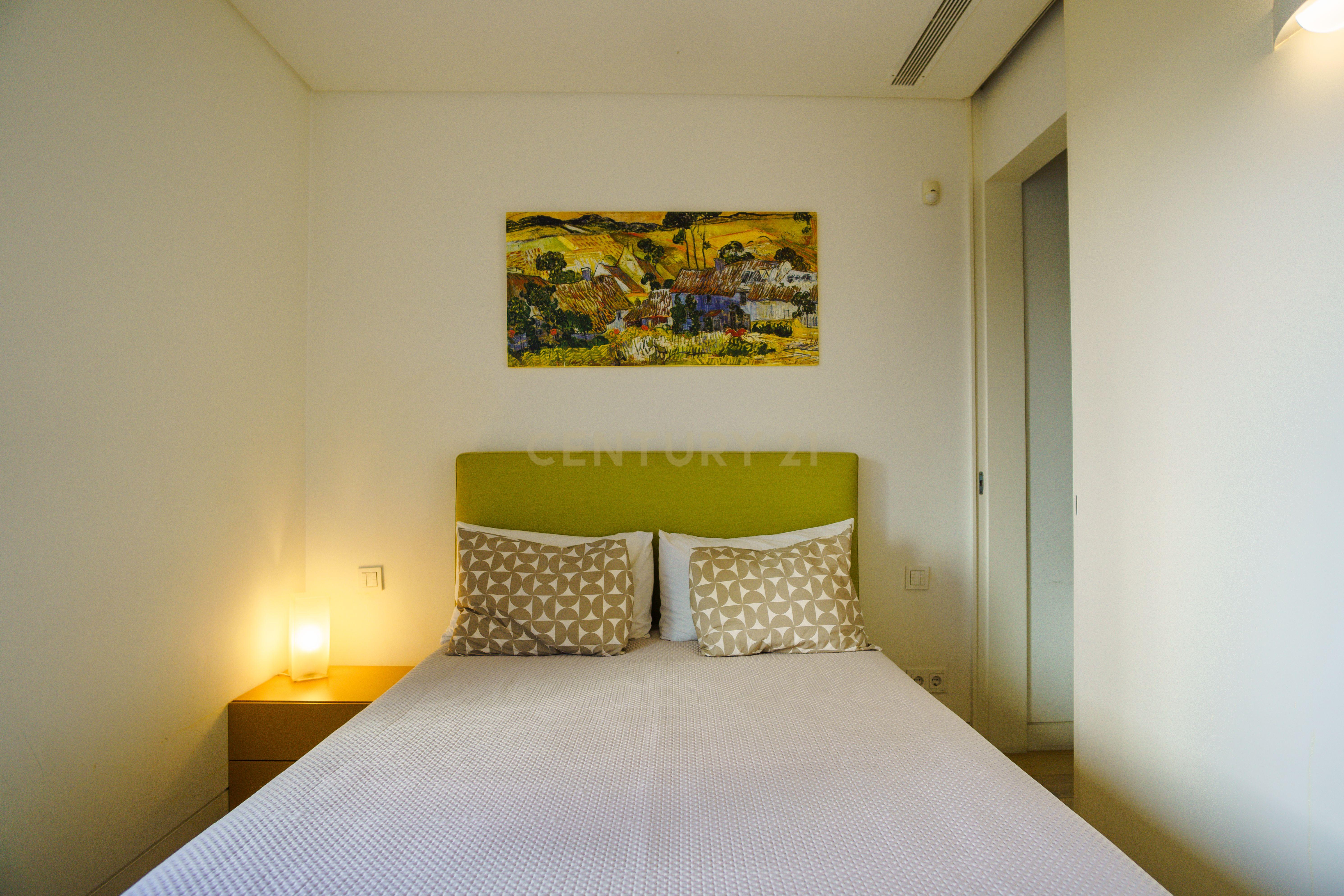 Fotografia 10 de Apartamento T1 na Avenida Praia da Vitória, Saldanha