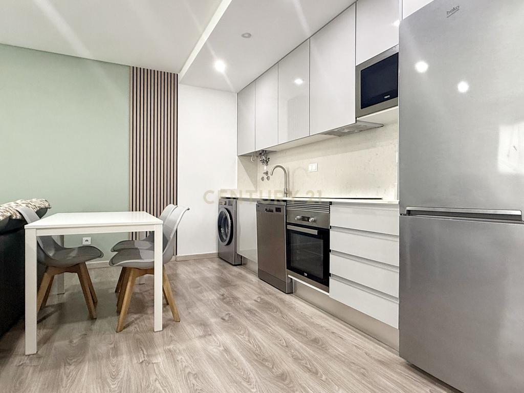 Apartamento Novo T1 com logradouro no Montijo  - Image 3