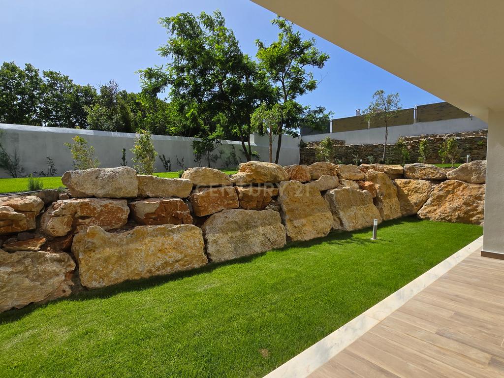 Apartamento T2 em Condomínio de Luxo Parede ( Cascais ) - Image 37