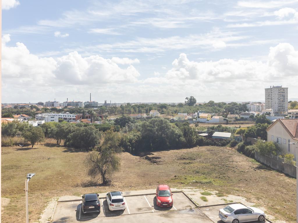 Apartamento T2 com Parqueamento, Elevador, Pronto a Habitar – Uma Oportunidade a Não Perder - Image 38