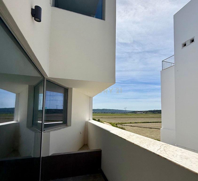 Apartamento Triplex T2 com Piscina Privada no Coração de Alcácer do Sal - Image 22