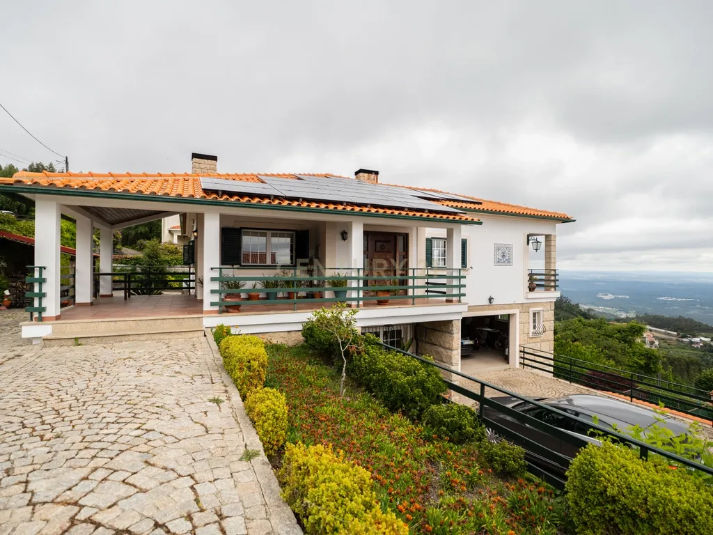 Moradia T6 | Serra do Caramulo - Image 1