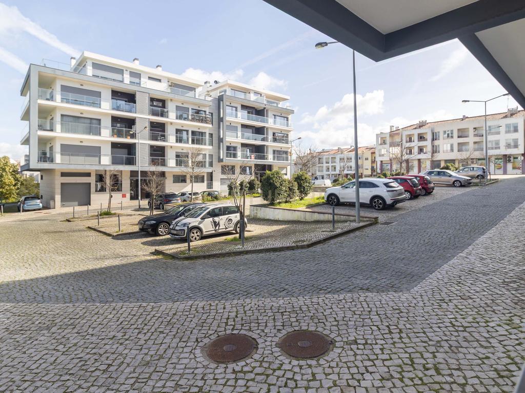 T2 na Urbanização Premium Quinta de Santa Teresa - Image 55