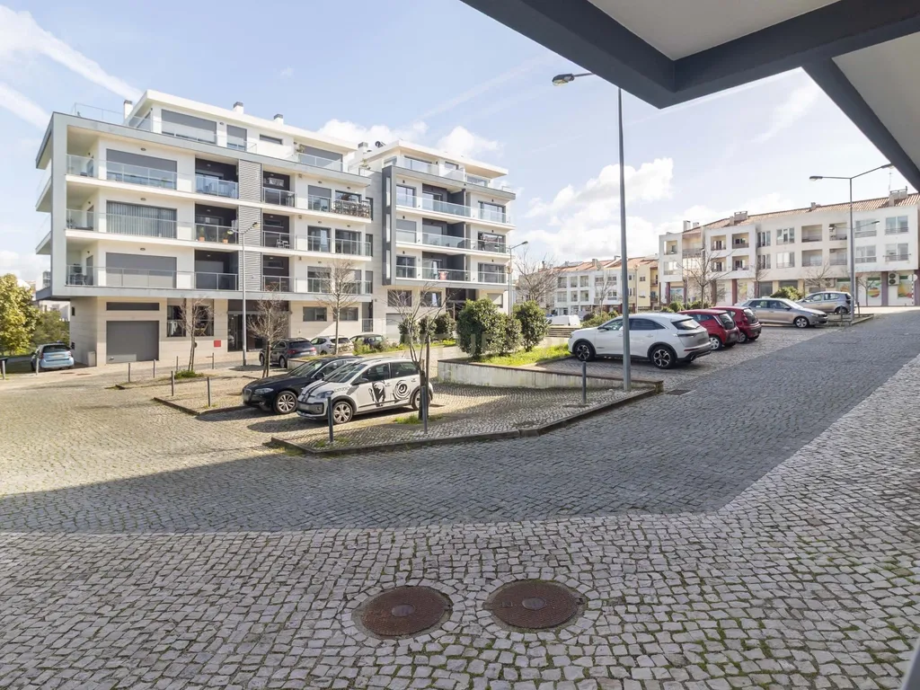 T2 na Urbanização Premium Quinta de Santa Teresa - Image 55