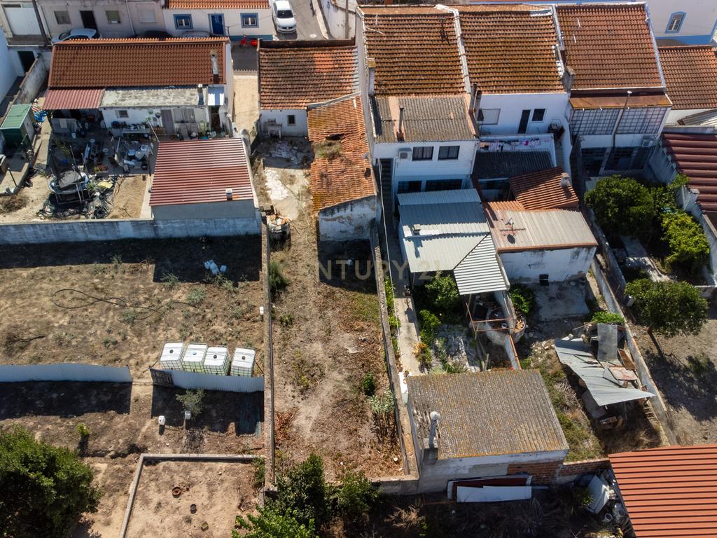 Casa para Recuperação em Cartaxo com Vista Panorâmica - Image 10