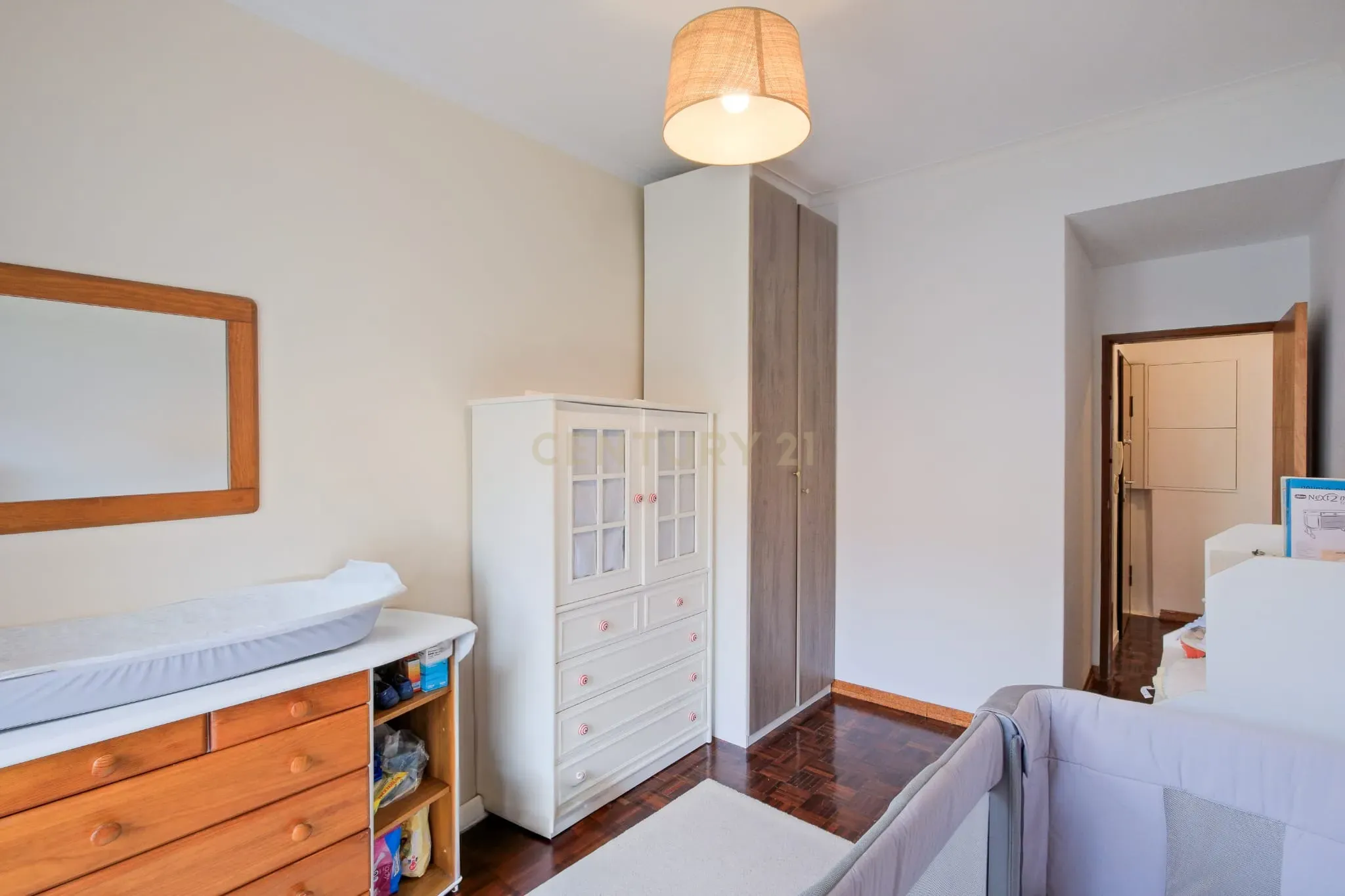 Apartamento T2 Remodelado em Tires - Image 18