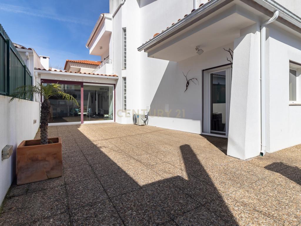 Moradia Isolada T5 nos Foros de Amora, Seixal - Image 33